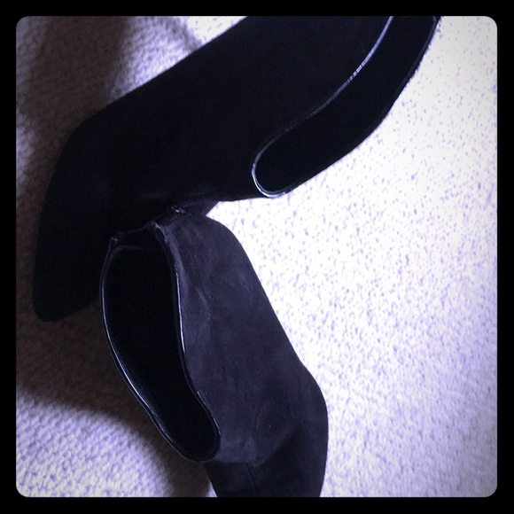 Boots - Picture 1 of 4